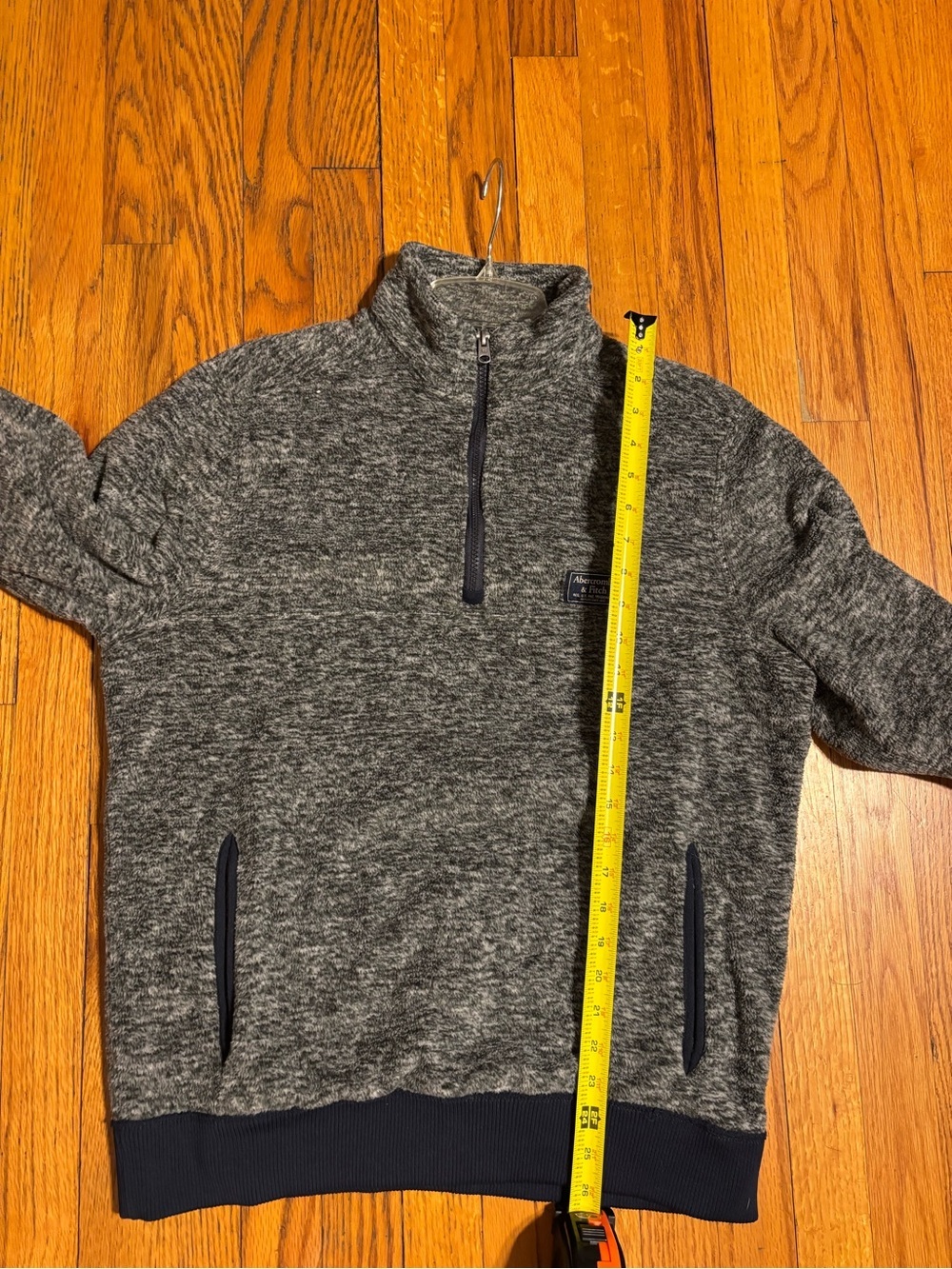 Abercrombie & Fitch Men's Heather Gray Half-Zip Sweater with Navy Trim - Picture 12 of 14